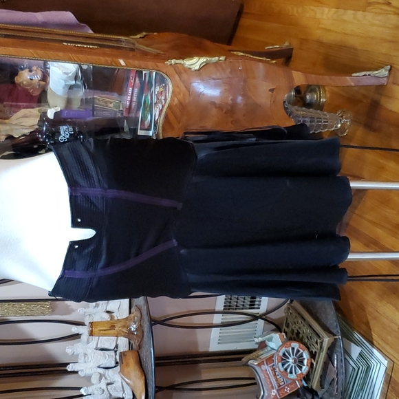 Lip Service Satin Persuasions Dream Date Skirt Lace .beautifully gothic ! NWOT - Picture 4 of 7